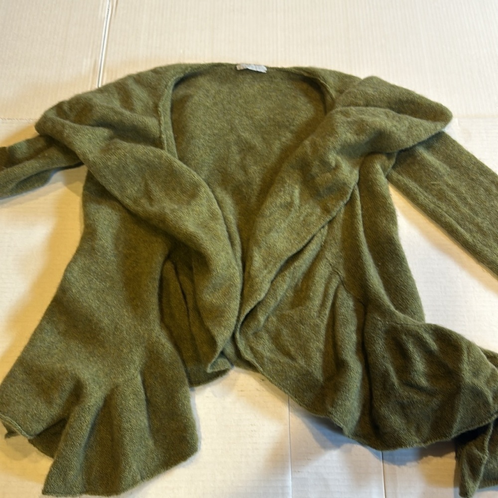 Camari cashmere sweater heathered olive drab green cascading open front low back - Picture 4 of 10